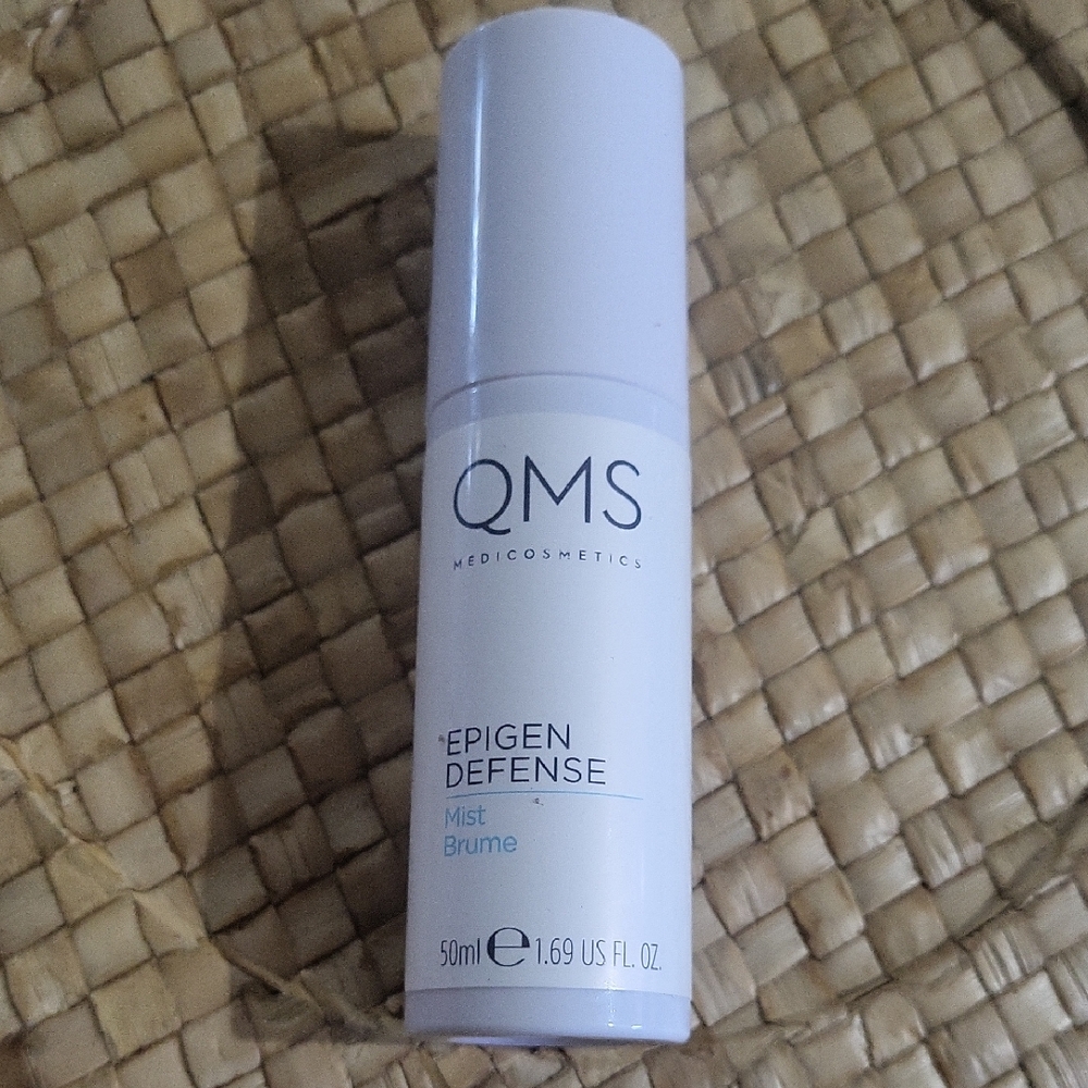 QMS Medicosmetics Epigen Defense Mist - White